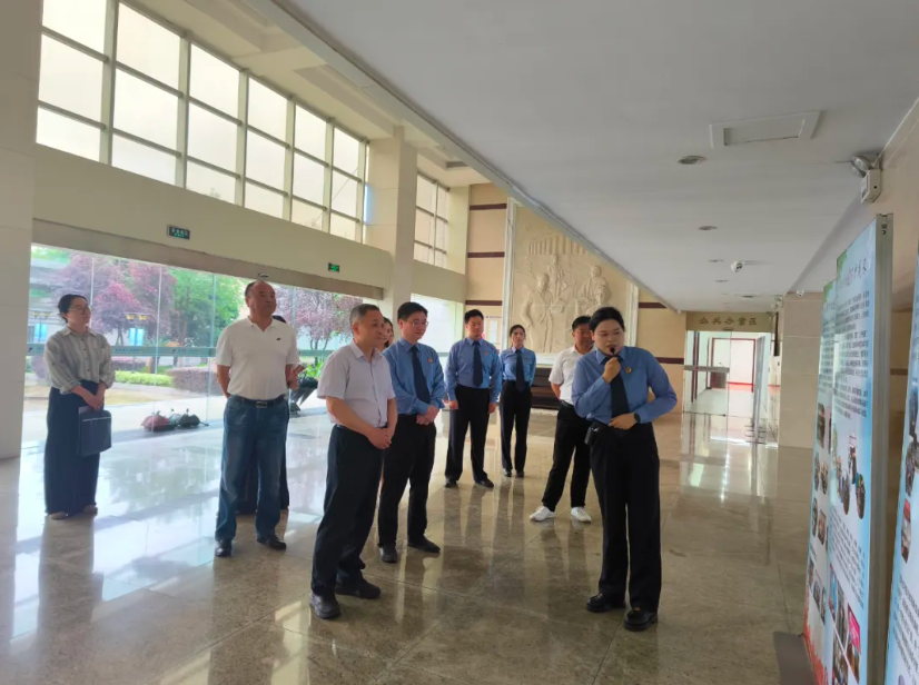 当涂县人大常委会专题调研县检察院未成年人检察工作.png