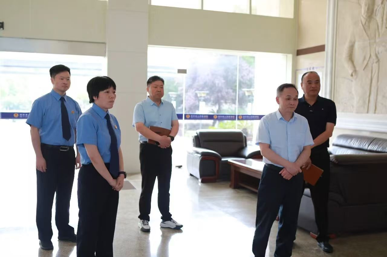 当涂县人大常委会调研县检察院法治化营商环境工作.jpg